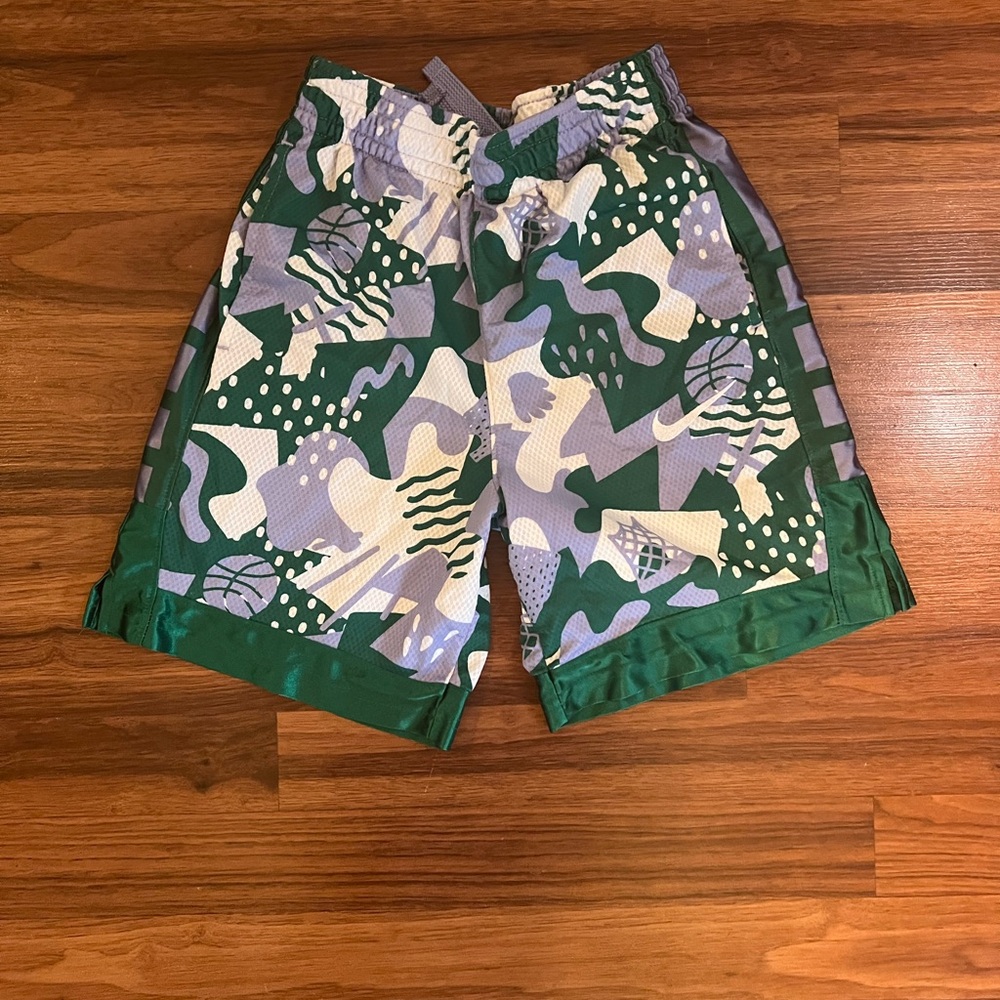 Boys Nike basketball shorts